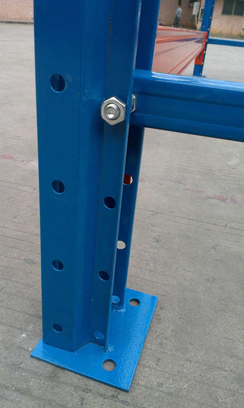 Instalación de estanterías industriales