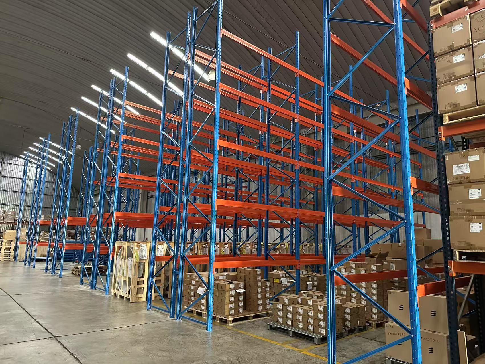 Estantería industrial para palets de alta resistencia Mracking, 1000 kg/2000 kg/3000 kg por nivel.