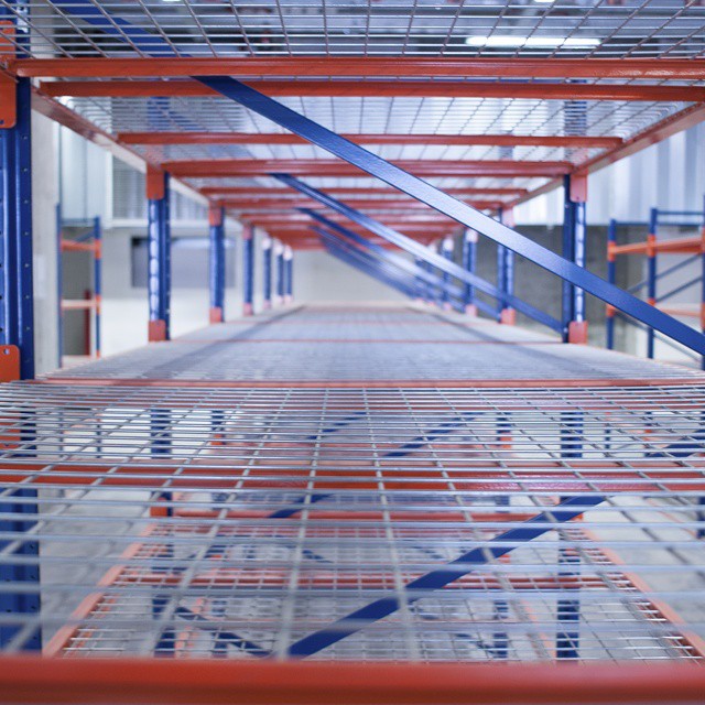 Estantería industrial para almacenamiento