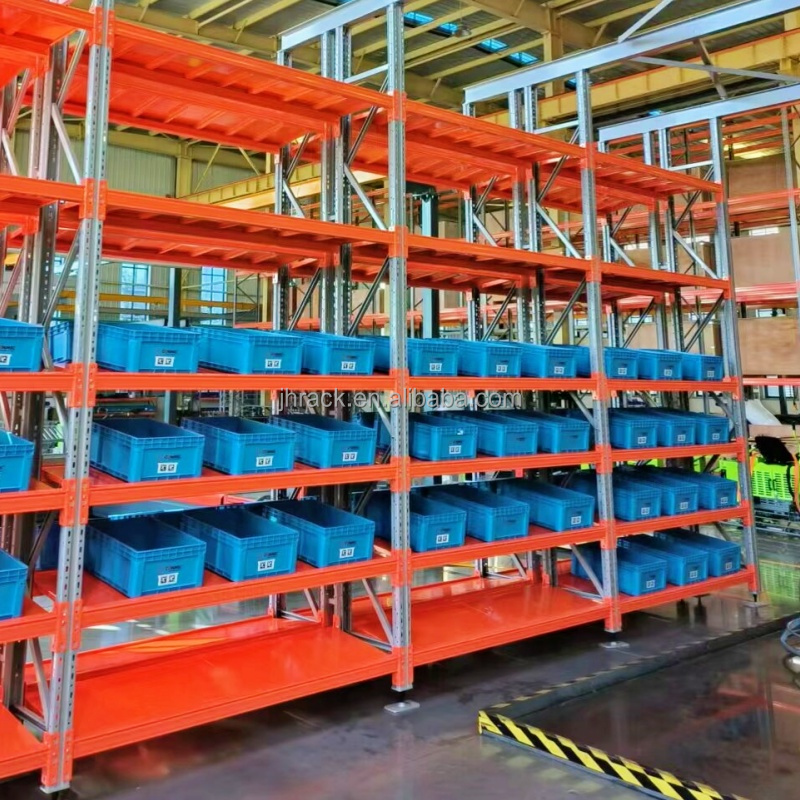 Estantería industrial de acero de gran envergadura para almacén, estantes apilables de carga media, estanterías sin tornillos en venta.