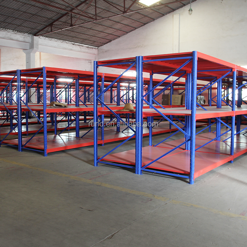 Estantería apilable de garaje de 4 niveles de alta resistencia de la fábrica, estructura de acero, capacidad de 300 kg, protección contra la corrosión.