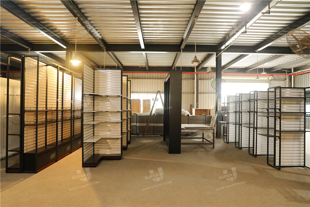 Estanterías comerciales Super U, unidades de exhibición de paneles ranurados, accesorios para exhibición de productos en salas de exposición, estantes de exhibición personalizados, vitrinas de pared.