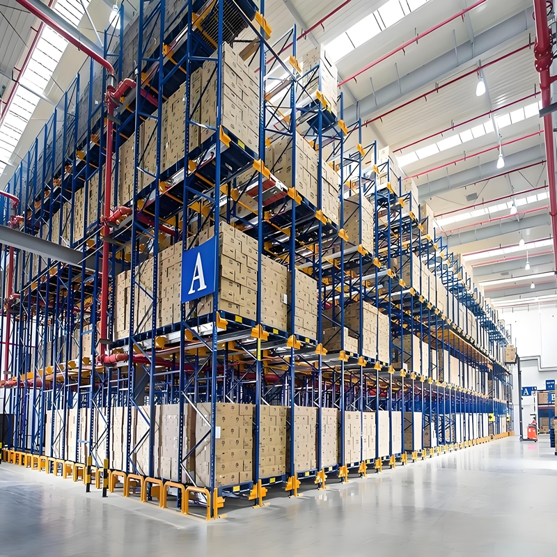 Sistema de estanterías industriales metálicas de gran capacidad