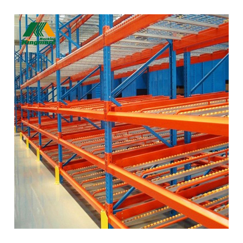 Estantería de flujo para cajas de almacenamiento en almacén, automatización industrial, almacenamiento por gravedad.